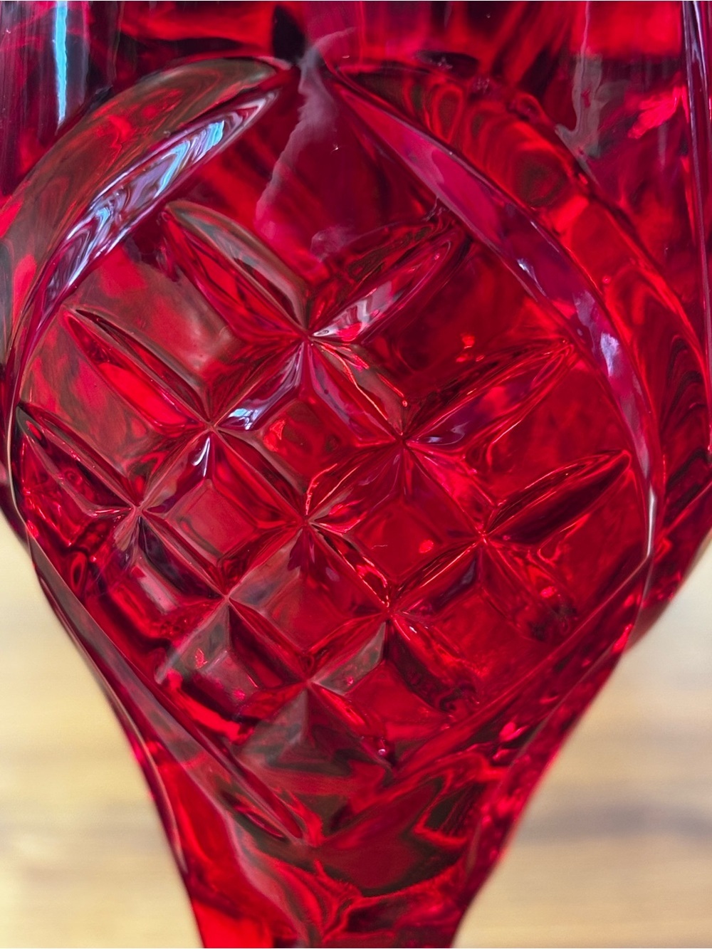 Godinger Dublin red crystal diamond cut 10 oz stemmed goblets; set of 2 - Picture 9 of 10